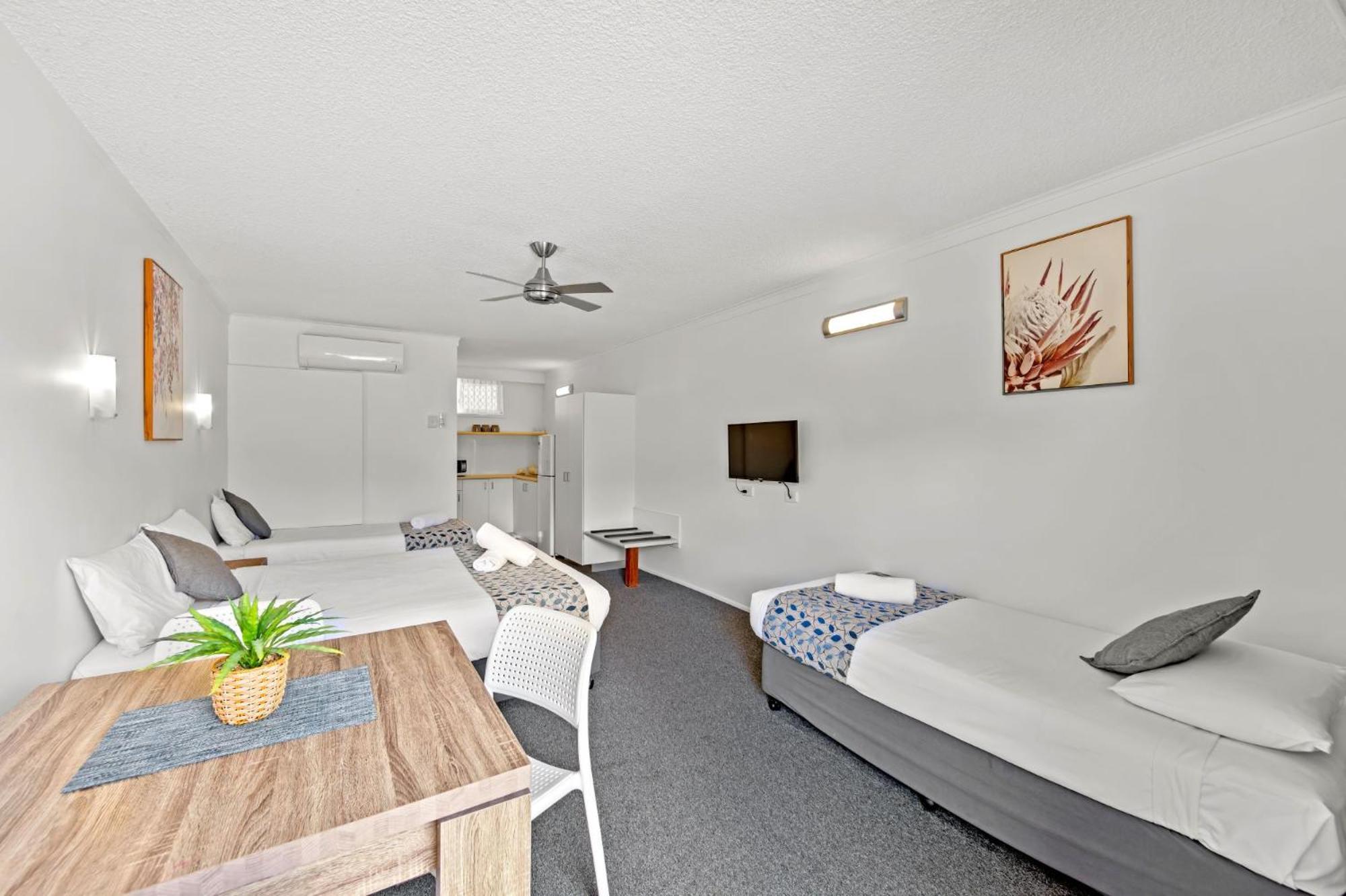 Pottsville Beach Motel エクステリア 写真