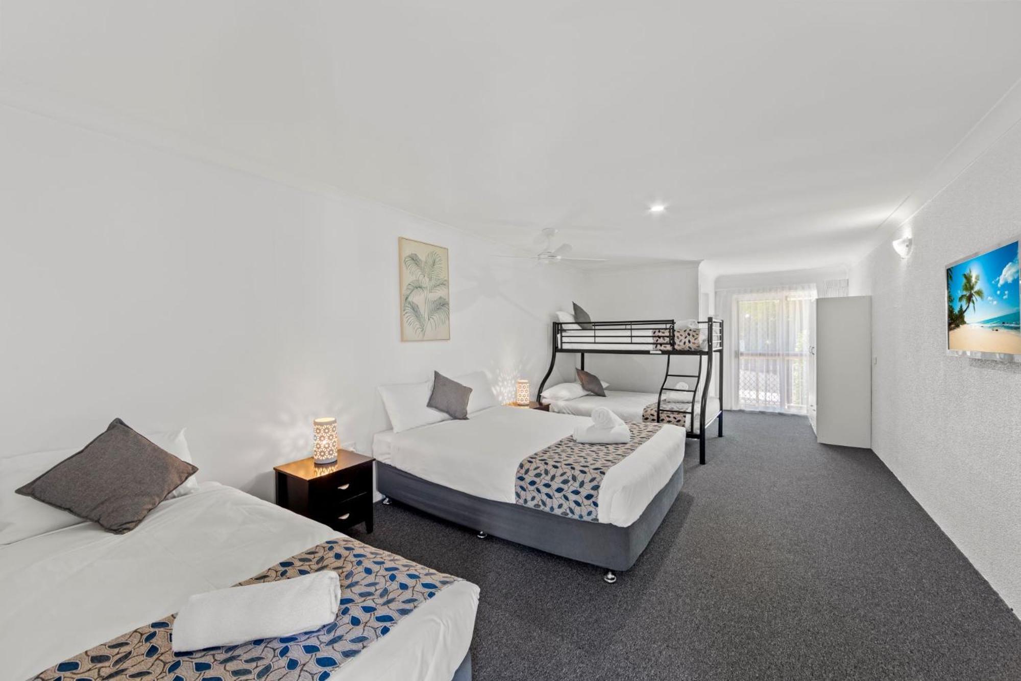 Pottsville Beach Motel エクステリア 写真